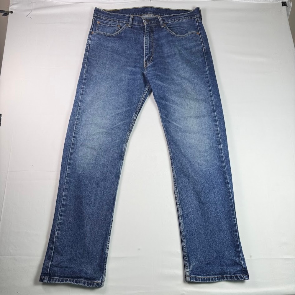 Levis 505 Regular Fit Straight Leg Mens Jeans 36x32 Medium Wash Blue Denim